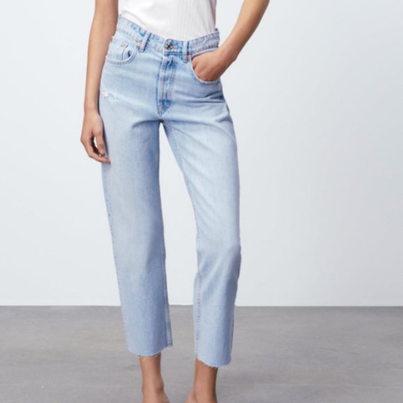 Zara Denim - Zara Light Wash Straight Leg Jean